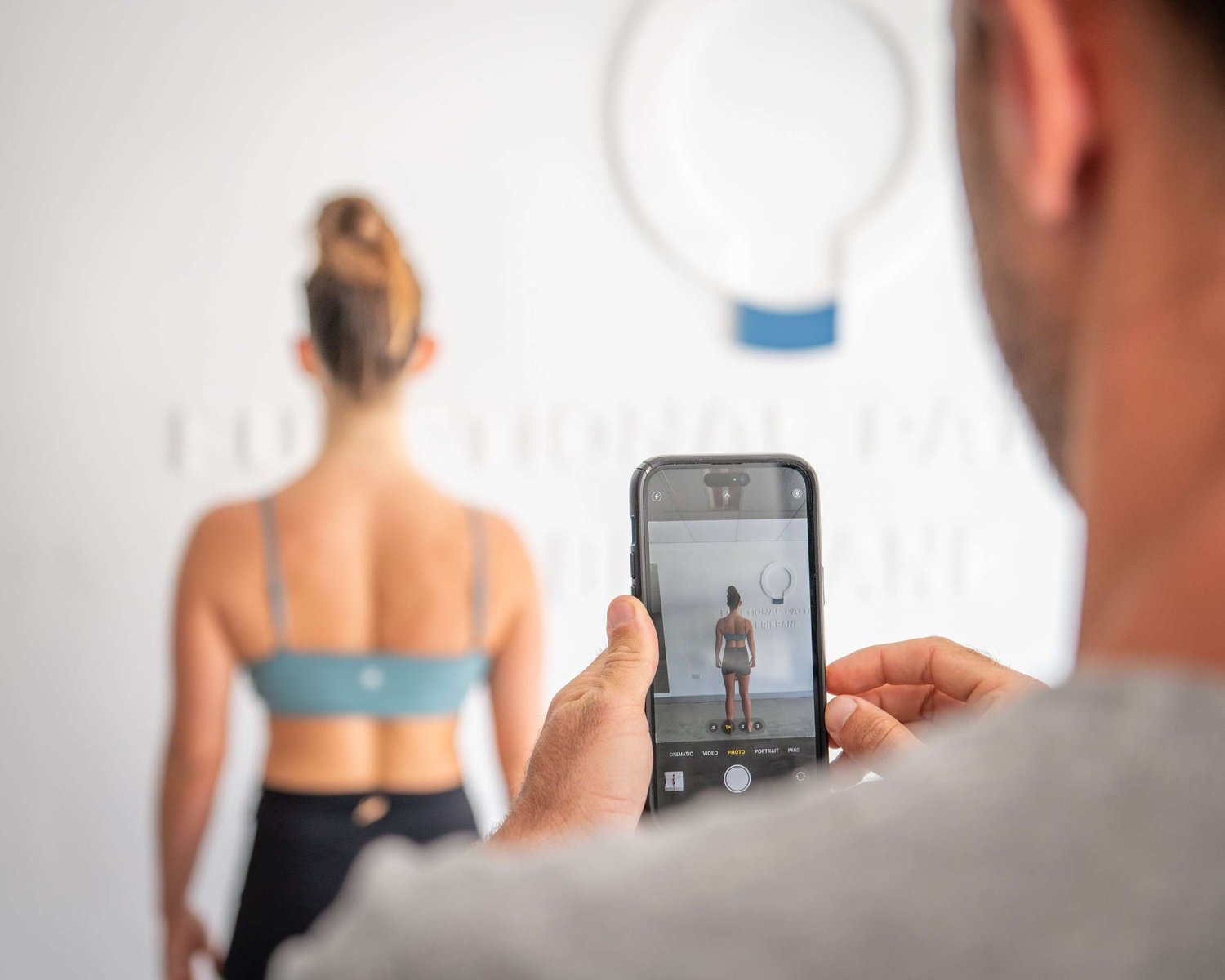 Posture analysis during online FP session